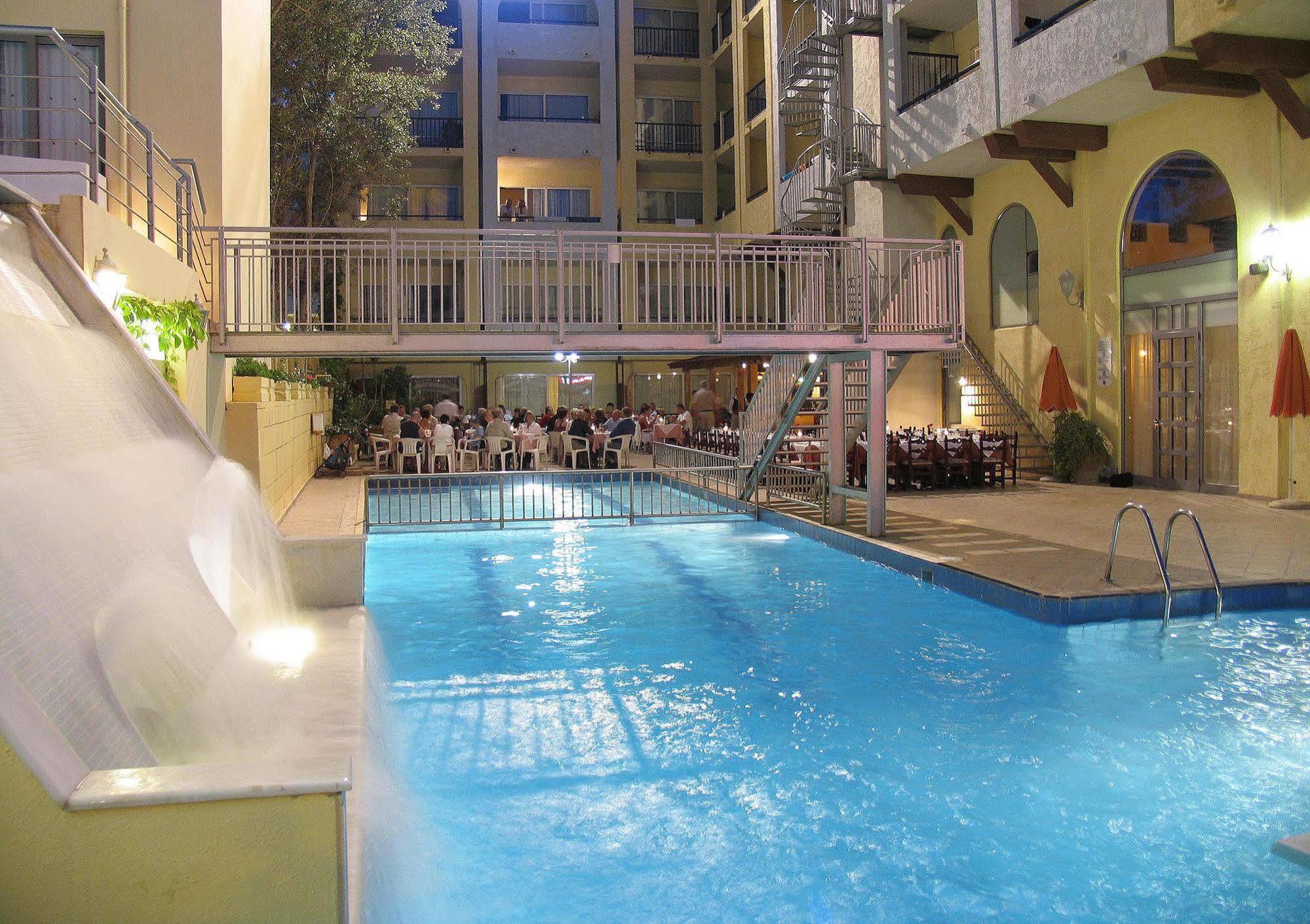 העיירה רתימנו Icarus Suites & Apartments By "Lefkoniko" מראה חיצוני תמונה